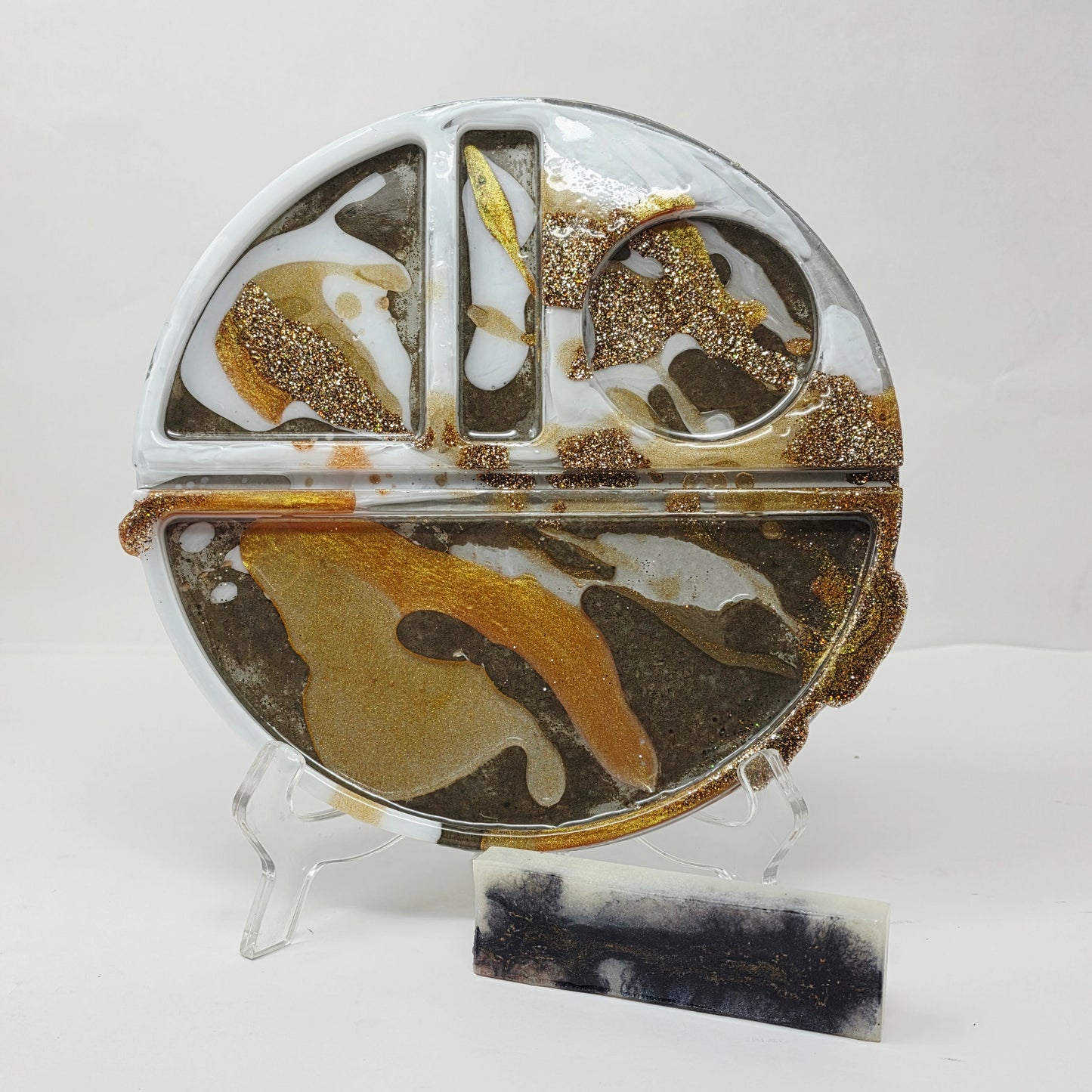 Handmade Round Resin Rolling Tray Set – Gold White Stone Mica Glitter | Divided Sections | Unique Circle Tray + Pipe Rest | Savage Studio Creations