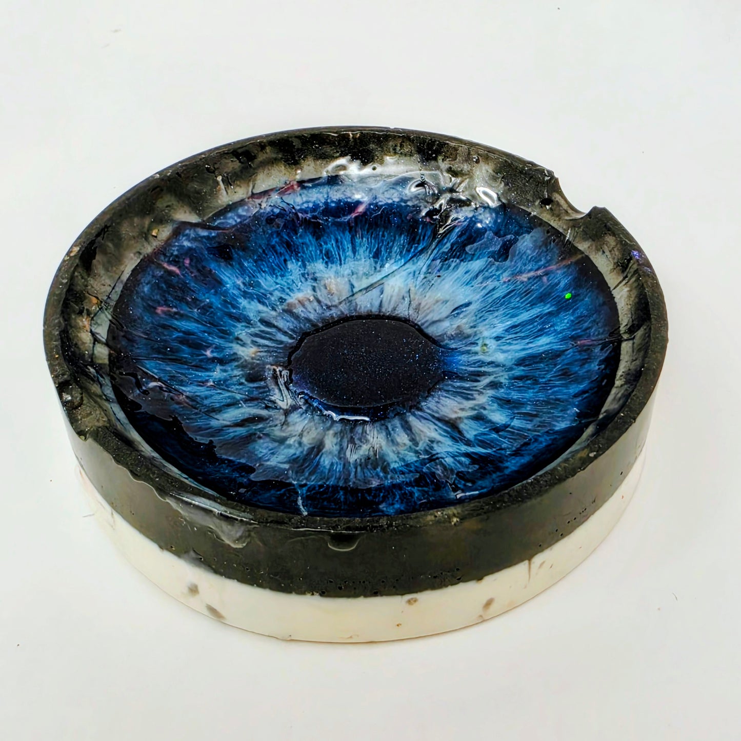 Handmade Resin Ashtray – Deep Blue Galaxy Eye | Midnight Iris | Round Art Ashtray | Savage Studio Creations
