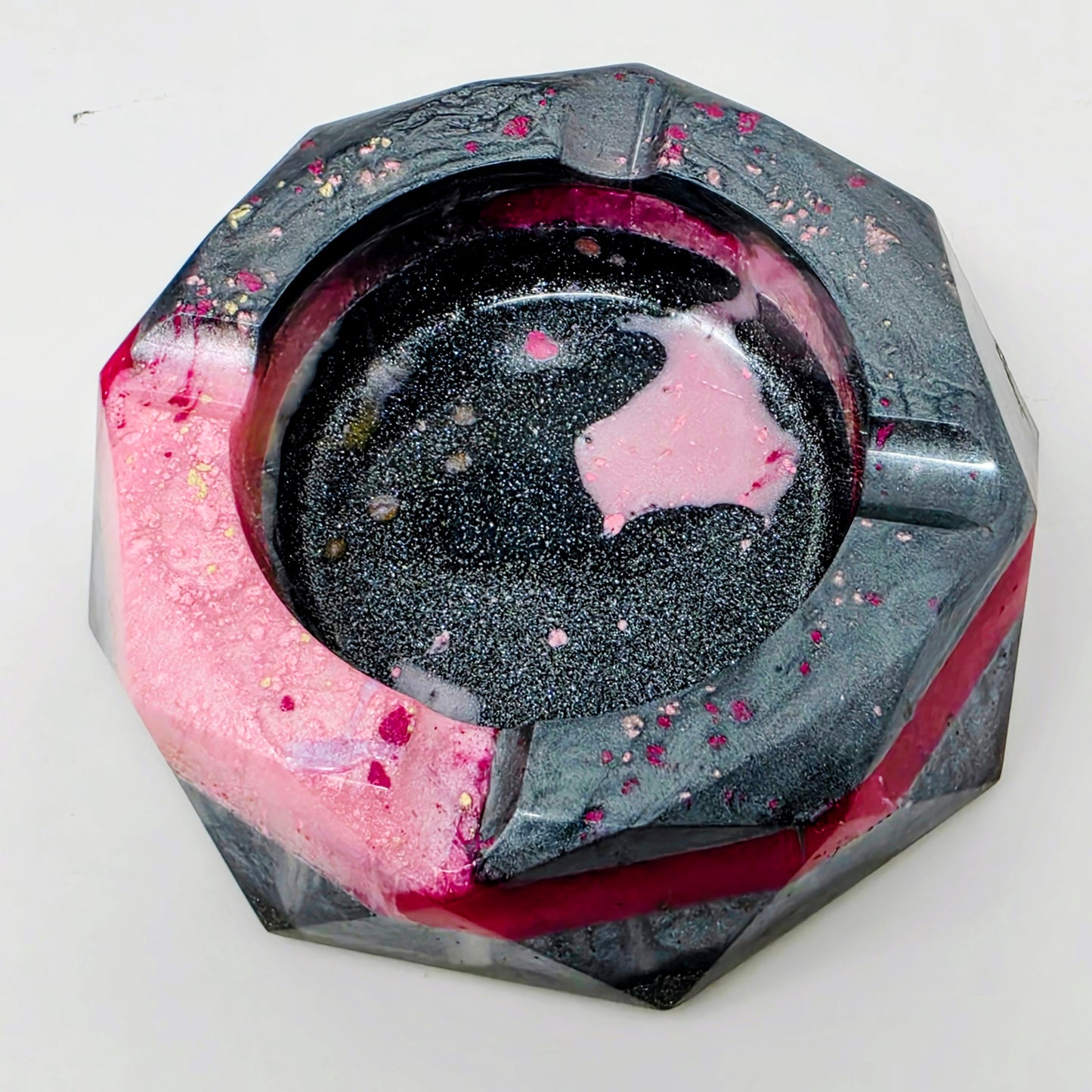 Handmade Resin Rolling Tray Set – Audrey Hepburn Happy Girls Are The Prettiest | Teal Pink Blue Splash | 3-Piece with Ashtray + Pipe Rest | Savage Studio Creations