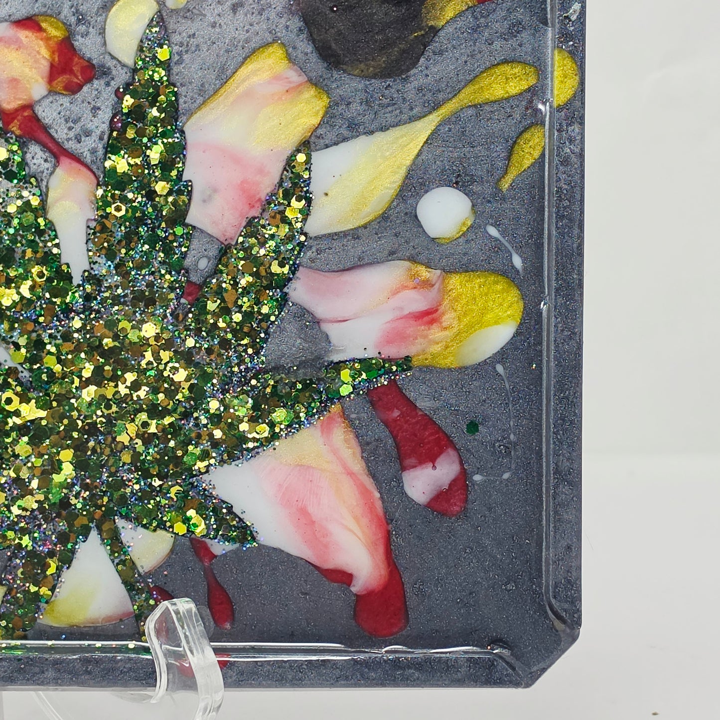 Handmade Resin Rolling Tray – Rooster Squad Vivid Eye | Green Glitter Cannabis Leaf | Red Yellow White Liquid Metal | Savage Studio Creations